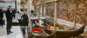 Passeggiata romantica in gondola